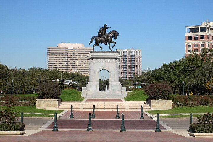 Self-Guided Scavenger Hunt: Houston's Museum District - Photo 1 of 8